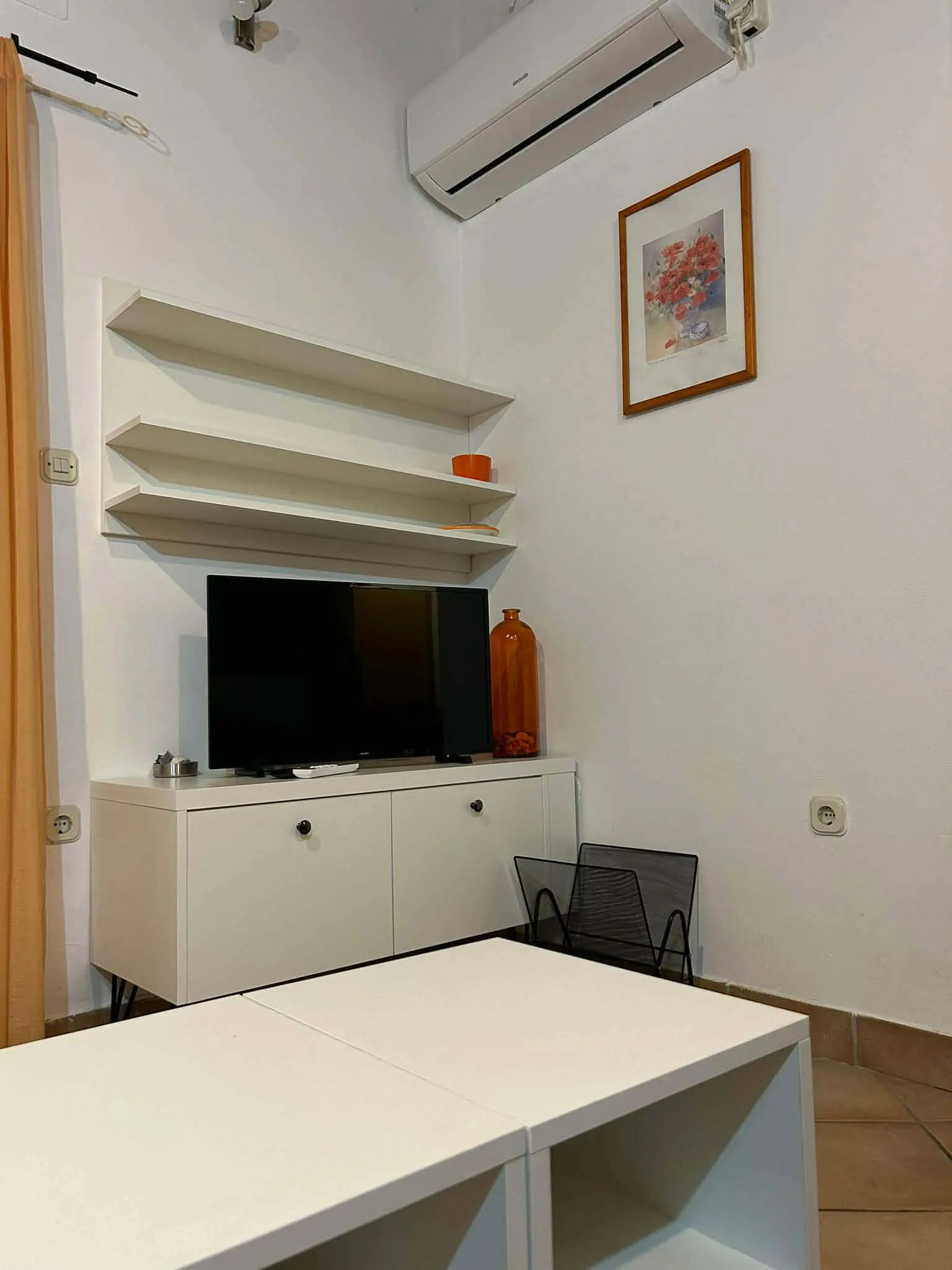 Ela Apartmani Sukošan — Apartman 1: dnevni boravak