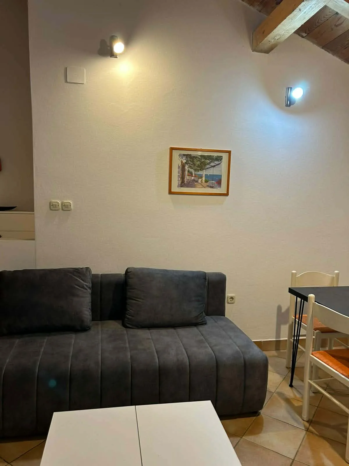 Ela Apartmani Sukošan — Apartman 3: kuhinja