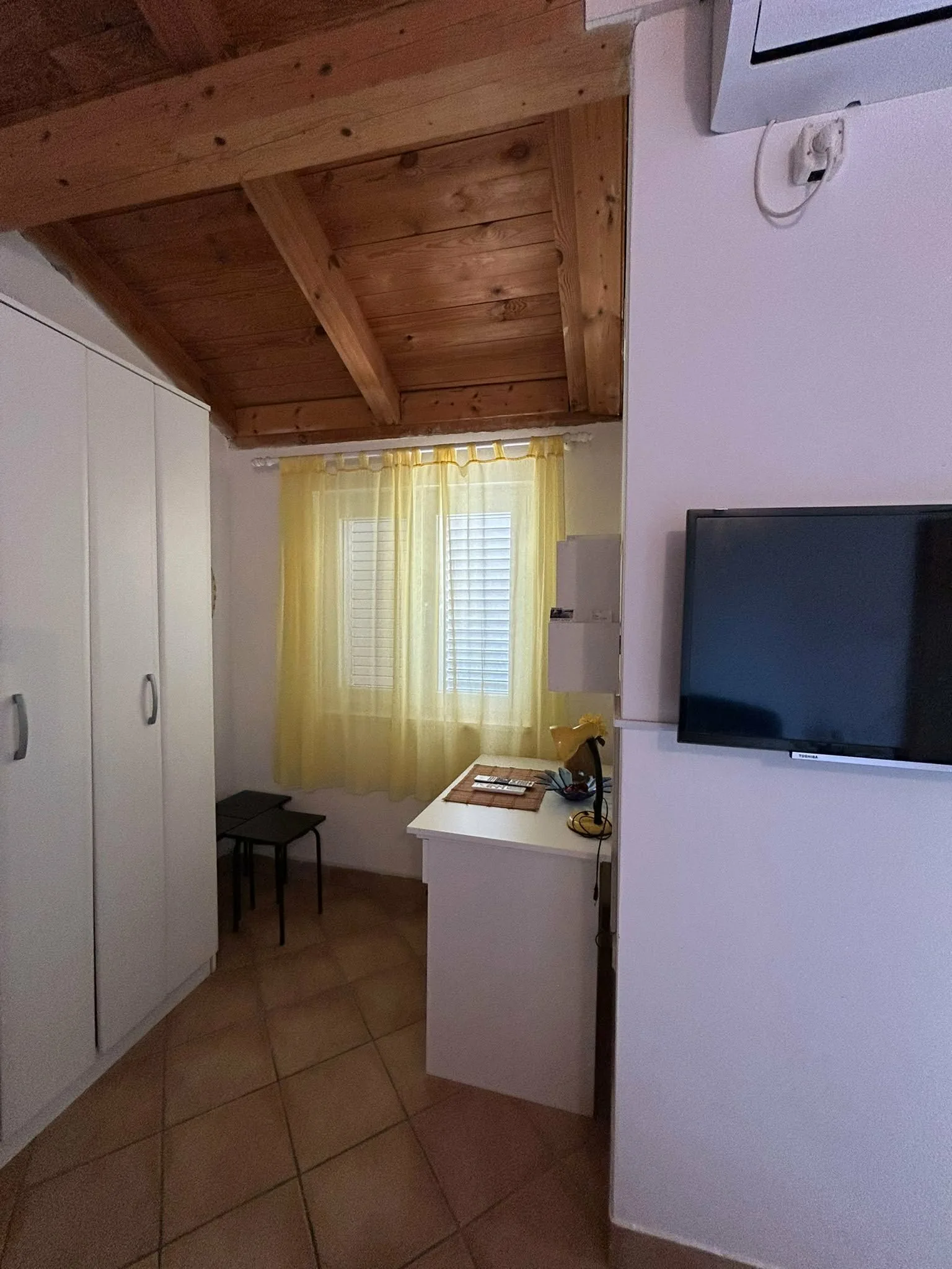 Ela Apartmani Sukošan — Apartman 3: spavaća soba